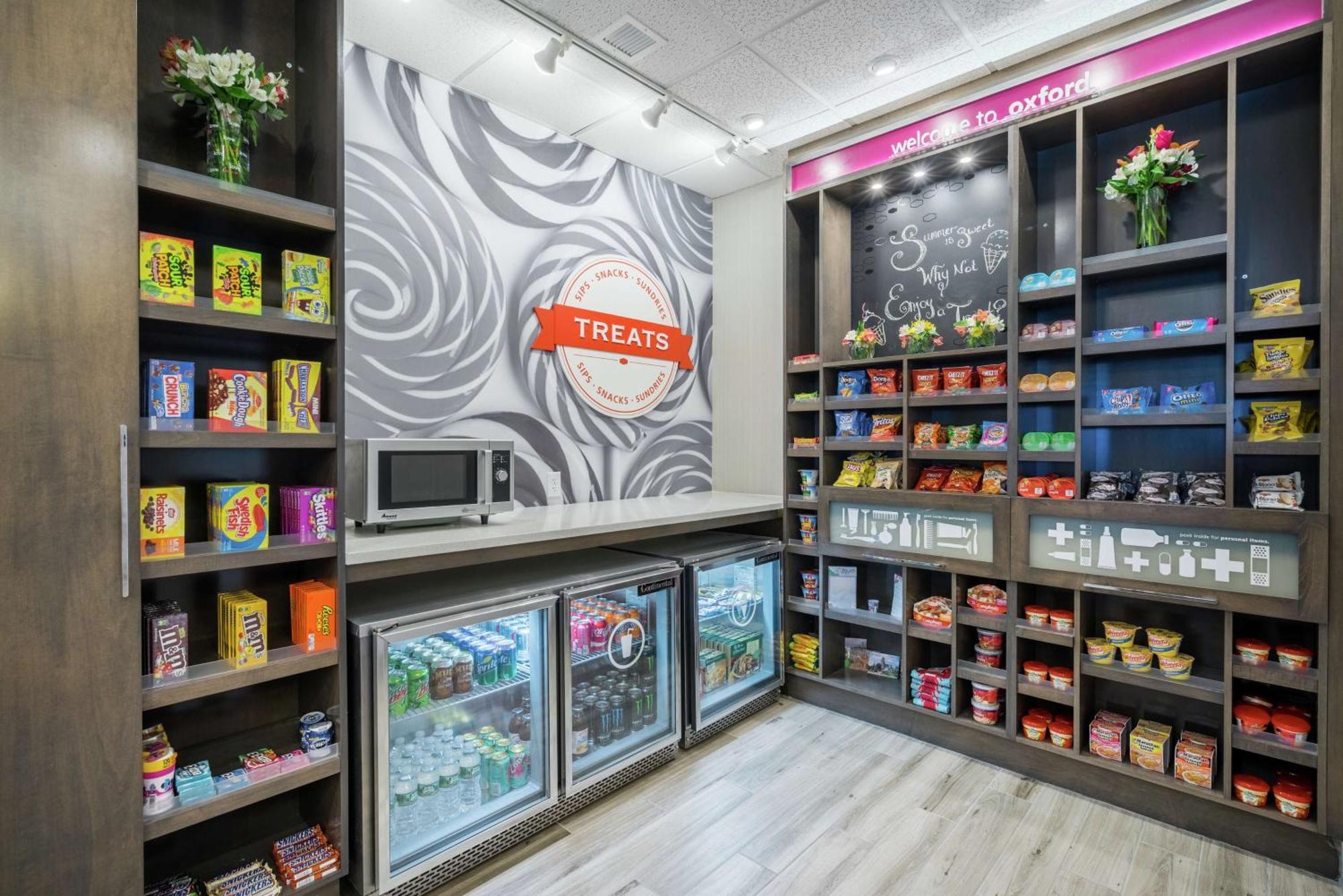 缅因州牛津希尔顿汉普顿酒店 外观 照片