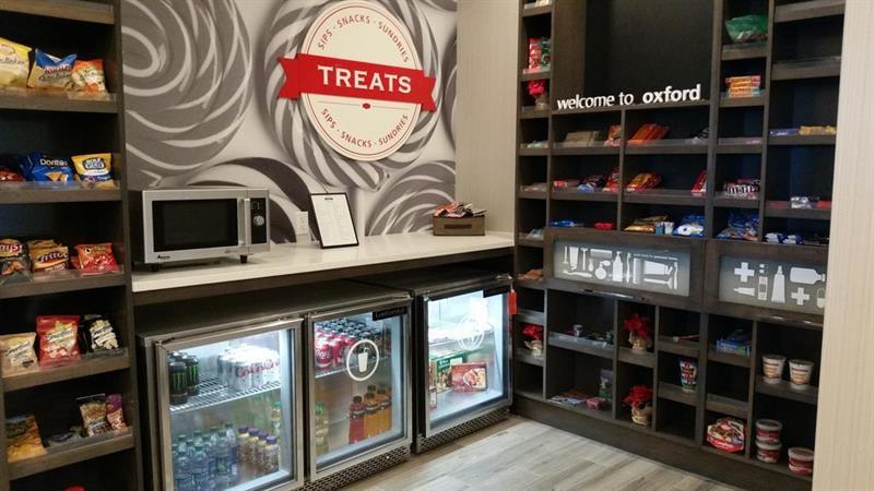 缅因州牛津希尔顿汉普顿酒店 外观 照片